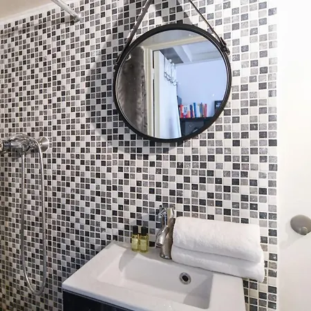 Guestready -- Minimalist's Dream In Bastille Апартаменты *
